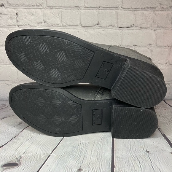 Sun + Stone Cadee Ankle Booties - Picture 12 of 16